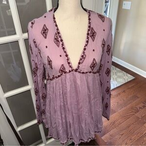 Free People Diamond Embroidered Tunic Bell Sleeve Purple V Neck Top Size XS